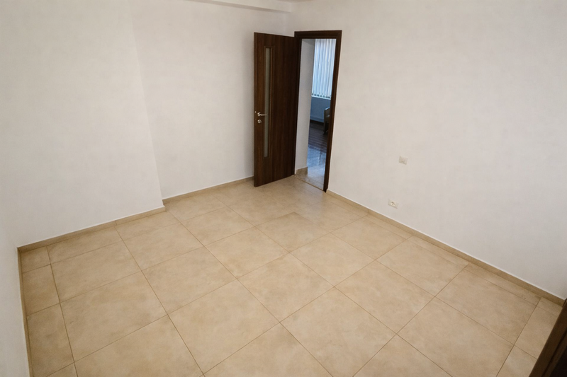 Margeanului, Antiaeriana, proprietar vand vila.