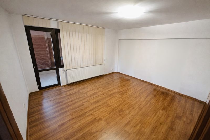 Margeanului, Antiaeriana, proprietar vand vila.